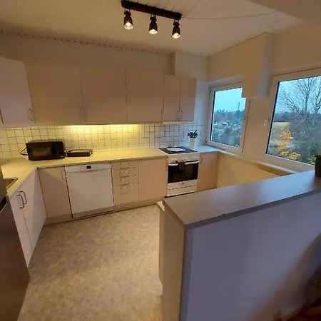 Two Bedroom In Nyborg, Helletoften 11 아파트 *
